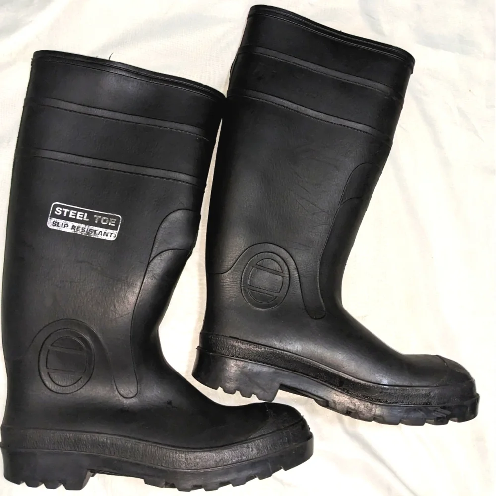 Genfoot Inc. Steel Toe Slip Resistant Muck Boots - Picture 1 of 14